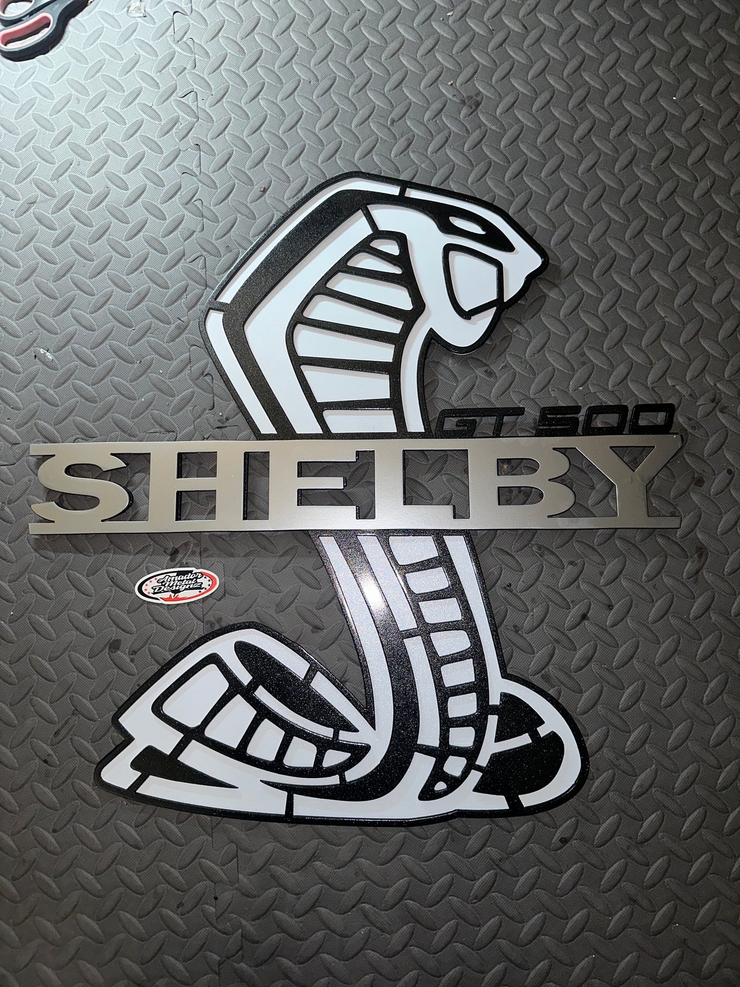 WHITE SHELBY HOOD PROP